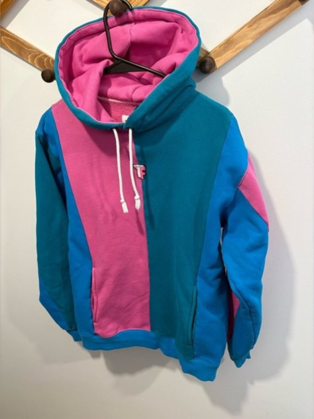 Teddy Fresh Love Bubblegum Blue Colorblock Retro Hoodie - Picture 8 of 8